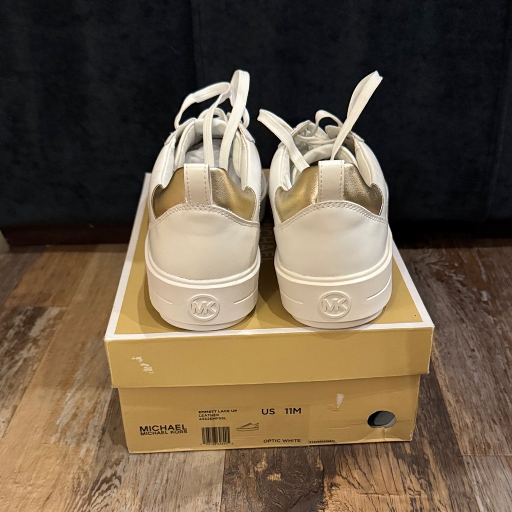 Michael Kors Emmett Lace Up Leather Sneakers - Picture 2 of 4